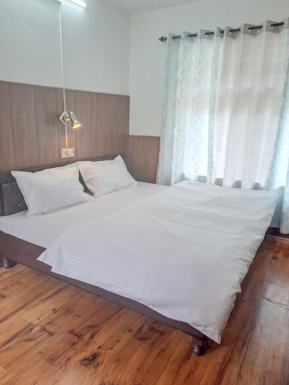 Hotel Gyespa Kyelang 외부 사진